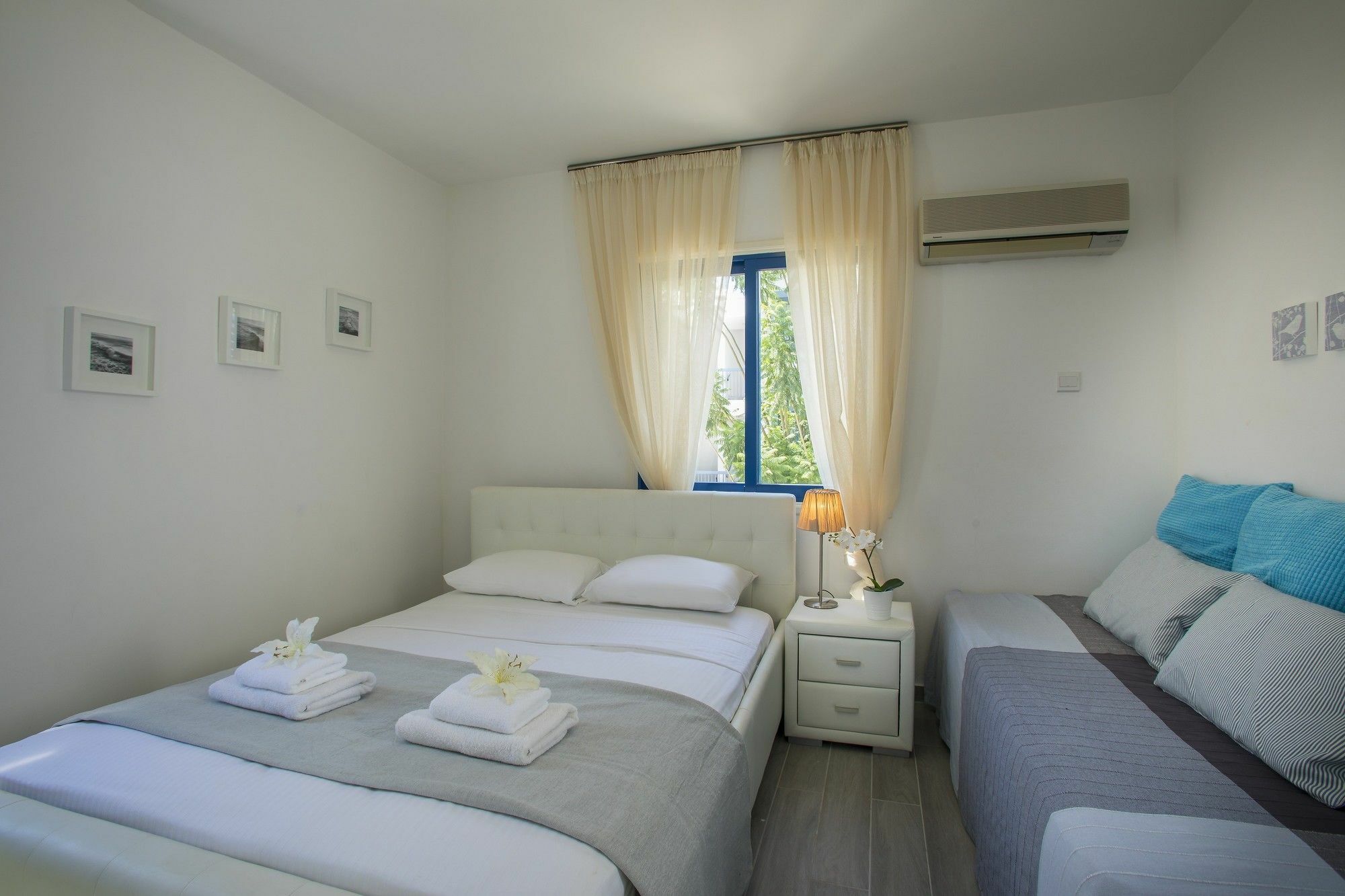 Loulla Villa *