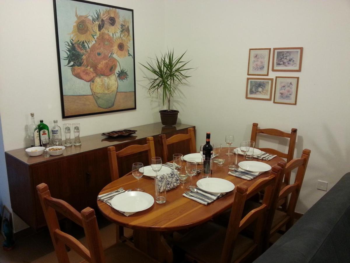 Kings Court 102 Apartment
