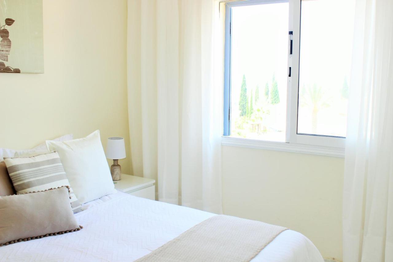 Regina Gardens, Phase 1 Apartment *