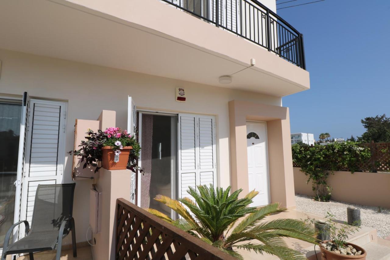 Vakantiehuis The Paradise By Taimoura Paphos