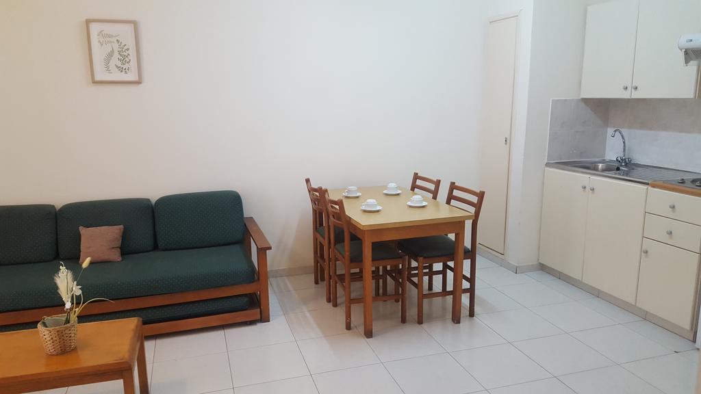 Aparthotel Mandalena Protaras