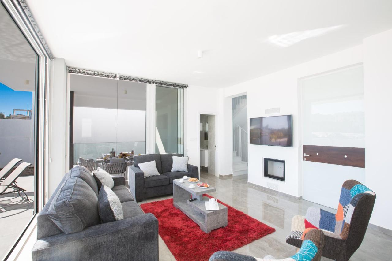Olivine Pearl Villa *