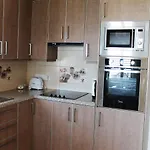 Panorama Beach House, 5 Meters To The Sea
