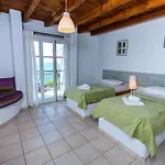Villa Clarissa & Carmel View