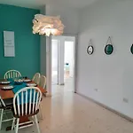 Sea-Esta Seaview Apartment, 200 Meters To The Beach