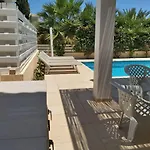Anthorina Villa 18