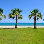 Oceanview Apartment