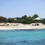So White Beach Resort