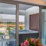 Ivi Mare - Designed For Adults By Louis Hotels