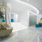 Hotel Napa Suites (Adults Only)