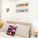 Jules Apartment