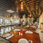 Caesar Resort & Spa, Claudius 2 Bedroom Apartment, Iskele, Long Beach