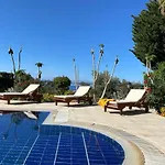 4 Bedroom Deluxe Villa With Mountain And Sea View