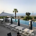 Droushia Heights Hotel
