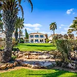 Royal Beach Villa