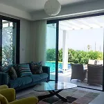 Joya Cypern Seaside Luxurious Villa And Private Pool