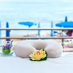Vrissiana Boutique Beach Hotel