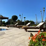 4 Bedroom Deluxe Villa With Mountain And Sea View