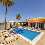 Villa Socrates