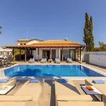 Villa Socrates