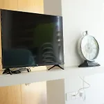 Searenity Seafront House - 50M From The Beach