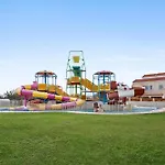 Ramada Hotel & Suites By Wyndham Ayia Napa