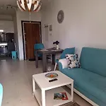 Long Beach Apartment Valeria