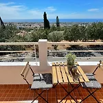 Sea View Studio