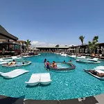 Grand Sapphire Resort 1 Bedroom Apartment
