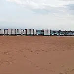 Sirens Beach Green Villa Licence Number 00792