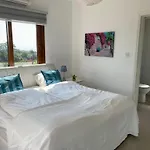 Highly Comfortable Family-Friendly Apartment In Lovely Area