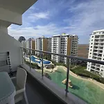1-Bedroom Poolside Cornelius Apartment In Caesar Resort