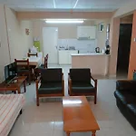 Rantzo Holiday Apartments