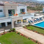 Aretousa Ena By Prestige Bookings