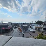 Piazza Napa Suites