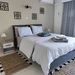 Marina View Seaside Apartment