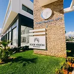 Four Seasons 2 Lofts By The Sea, Bogaz, Iskele