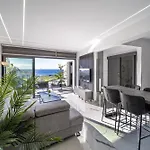 Hiddengems Residences 202 - The Lxr Penthouse - Pool & Steps To Beach