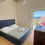 Wealthystays Niceday Hill Villa