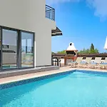 Villa Royal View
