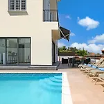 Villa Royal View