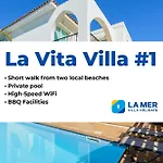 La Vita Villa #1