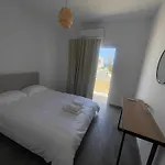 Green Bay Cosy Escape