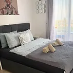 Pmp Adamia Apartments