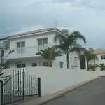 Hara Nissi Beach Villas