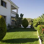 Maria\'S Paradise