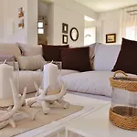 Velomar Villa