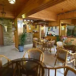 Elysso Hotel