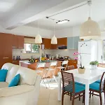 Villa Crystal Sea