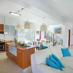 Villa Crystal Sea